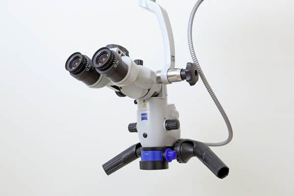 精密顕微鏡　マイクロスコープ（カールツァイス製）